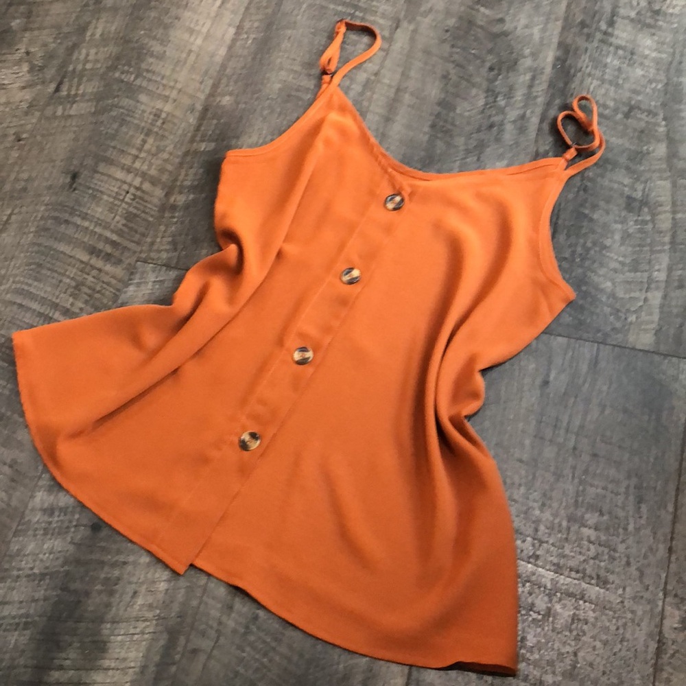 AMAZON RUSTIC OVERSIZED BUTTONED DOWN CAMI TANK SIZE L - Picture 2 of 6